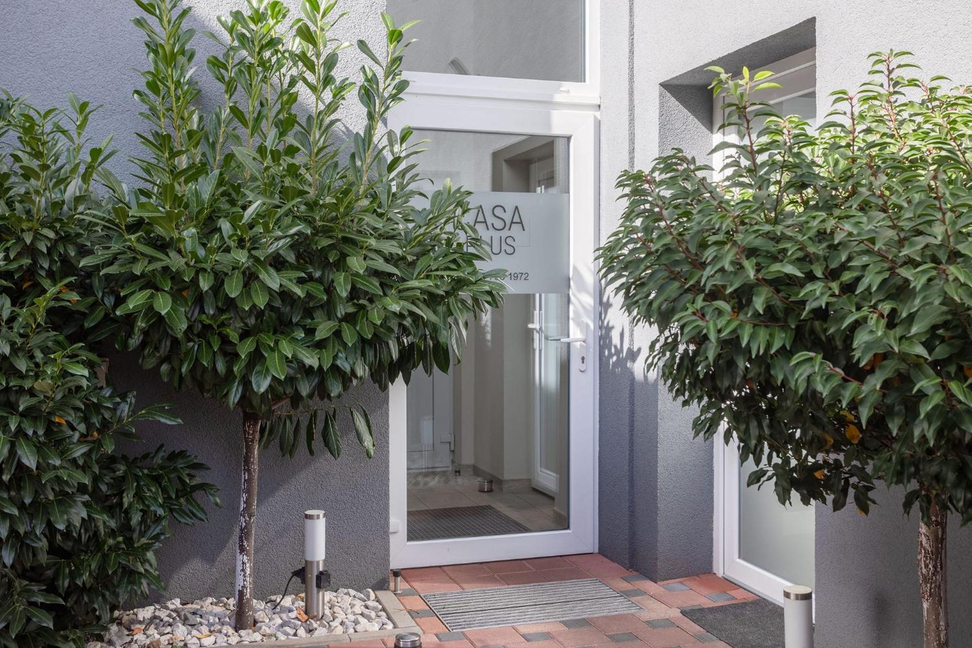 Casa Plus Villach Buitenkant foto