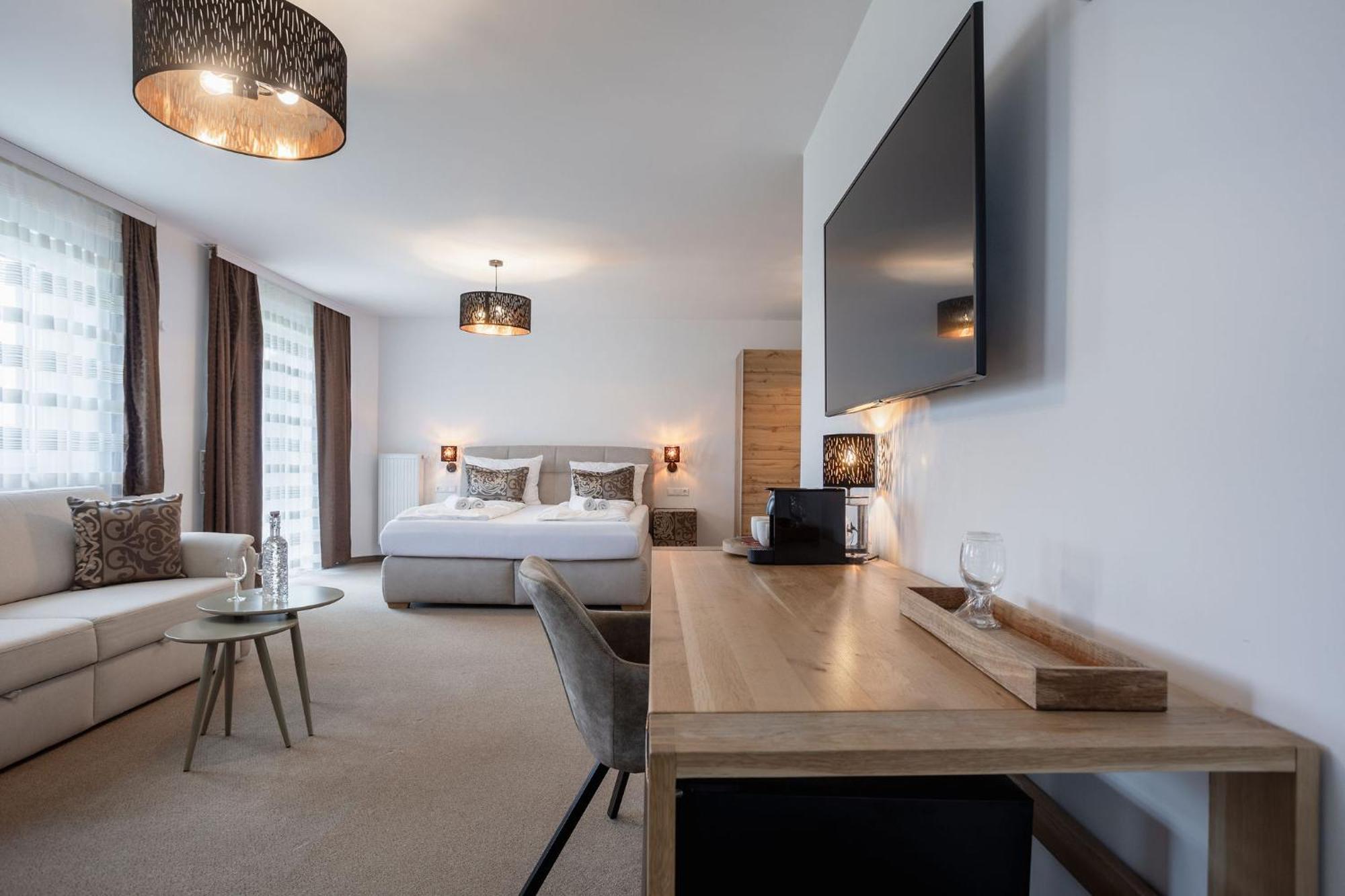 Casa Plus Villach Buitenkant foto