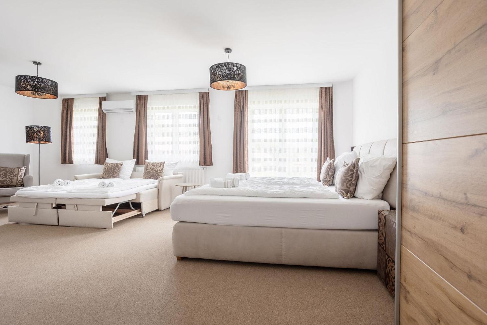 Casa Plus Villach Buitenkant foto
