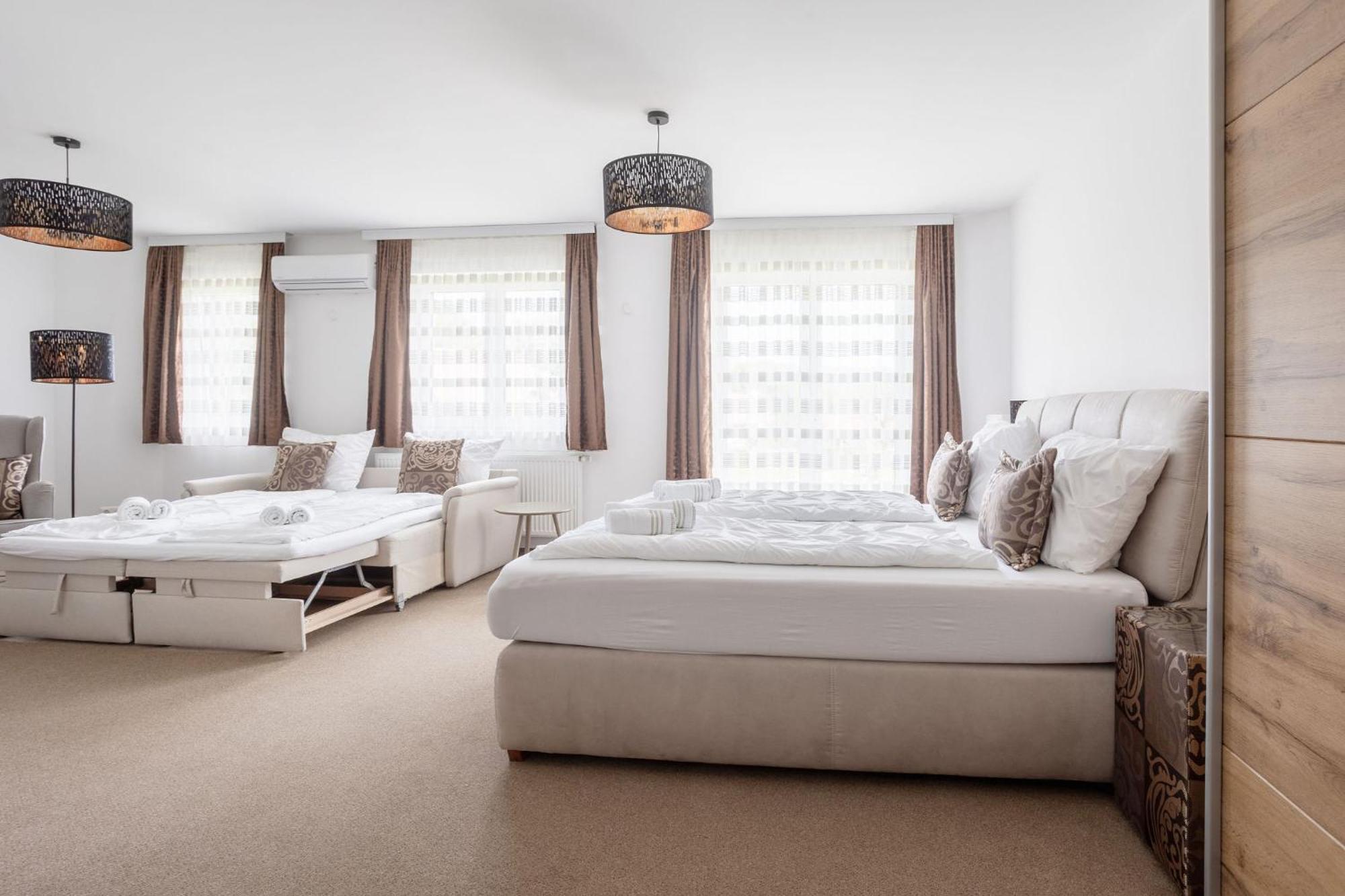 Casa Plus Villach Buitenkant foto