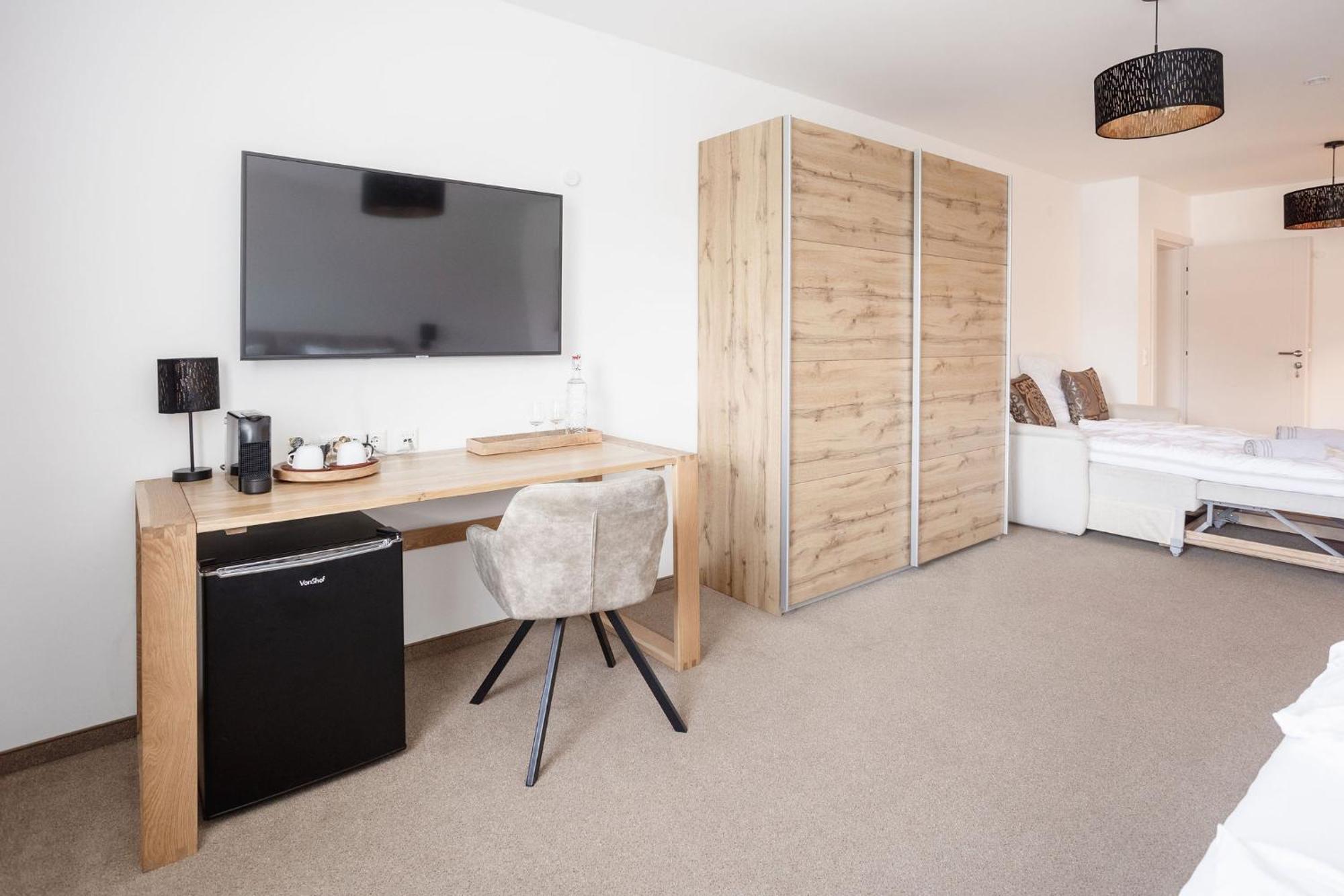 Casa Plus Villach Buitenkant foto