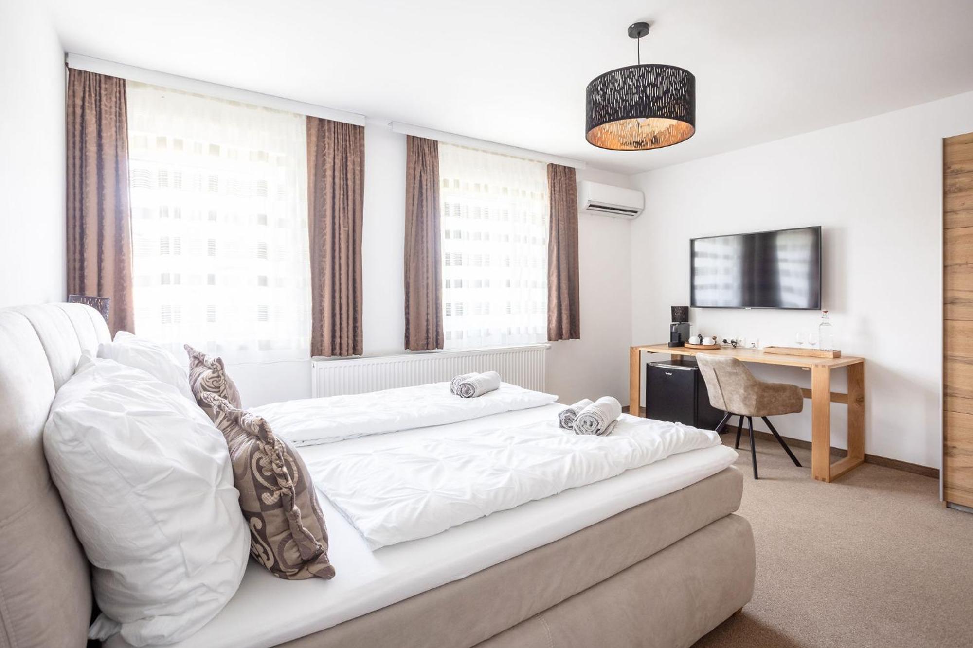 Casa Plus Villach Buitenkant foto