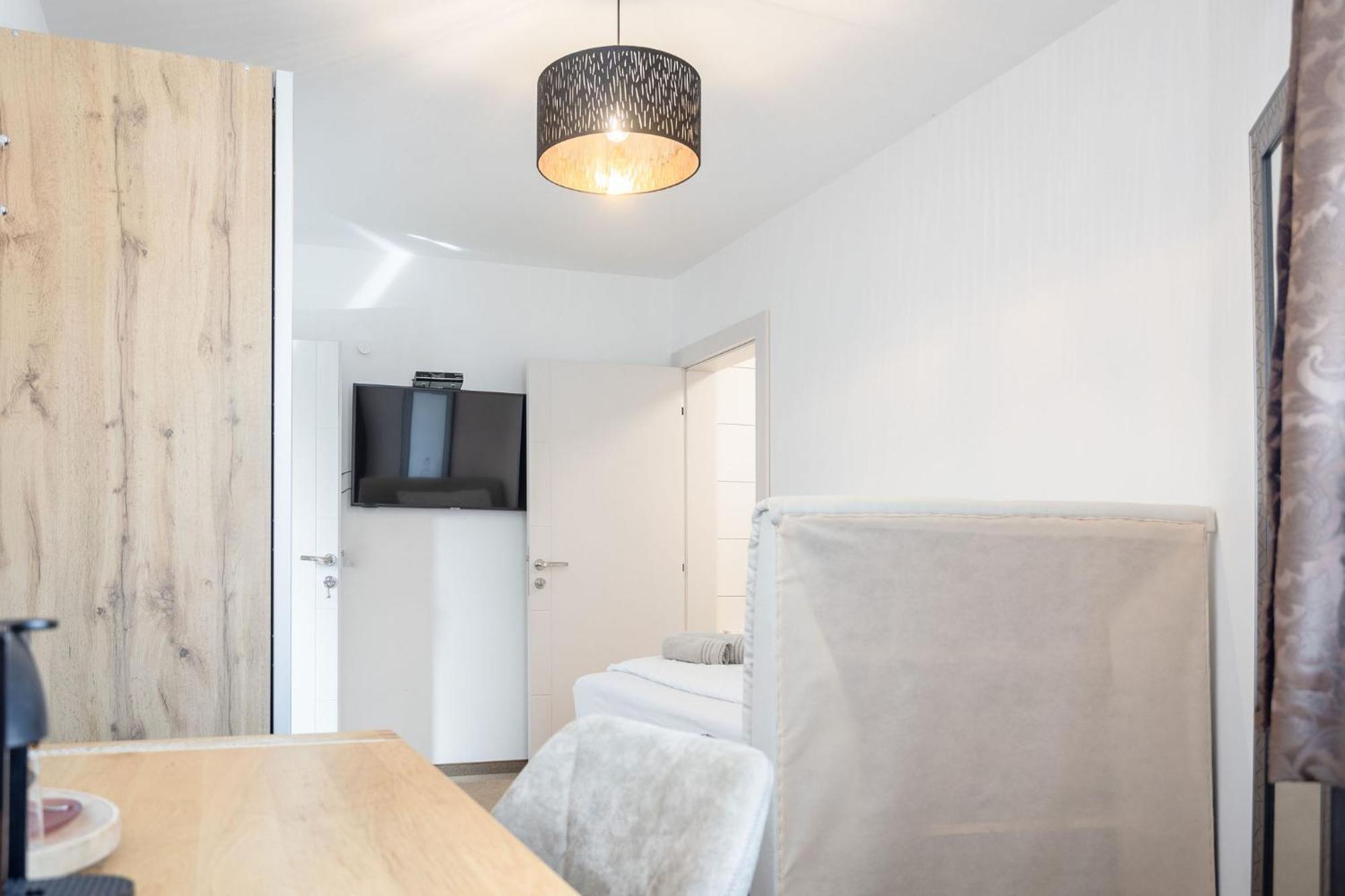 Casa Plus Villach Buitenkant foto